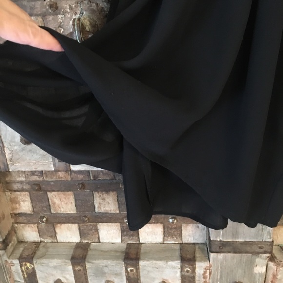 🌳🕊EIGHT SIXTY black dress - Picture 3 of 6